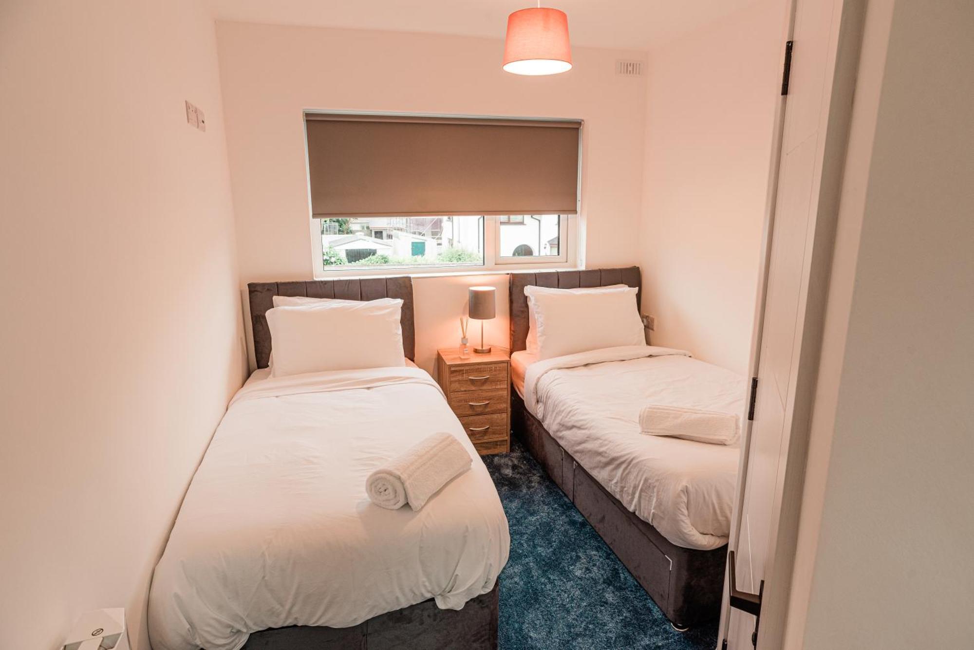 Hotel Westwood Court Galway Exterior foto